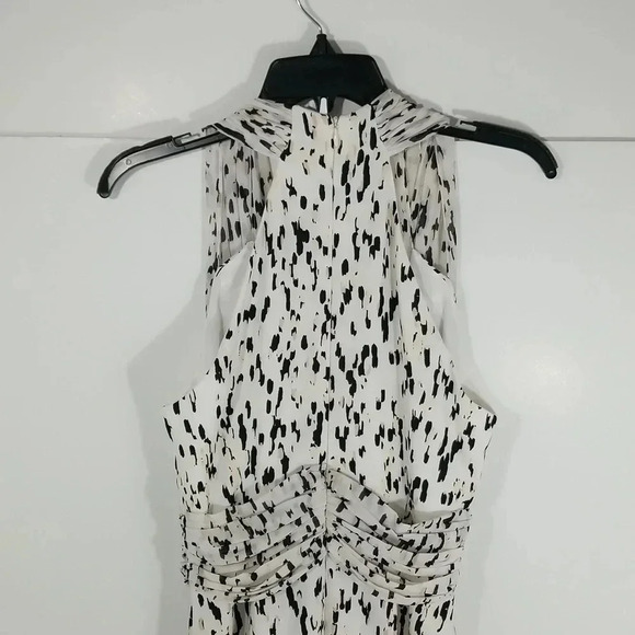 Shona Joy Black and White Asymmetrical Dress - Picture 5 of 16